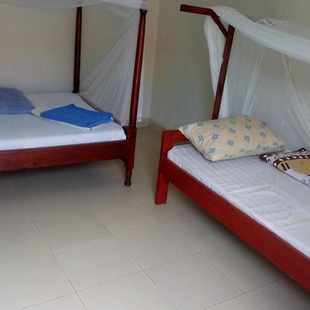 Hotel Knowledge For Change House Fort Portal Exteriér fotografie
